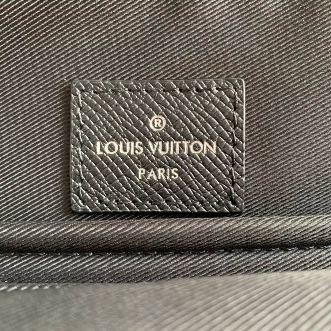 LOUIS VUITTON 38.0 X 29.5 X 7.0 CM ALEX BAG