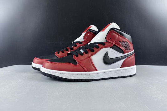 AIR JORDAN 1 MID "CHICAGO"
