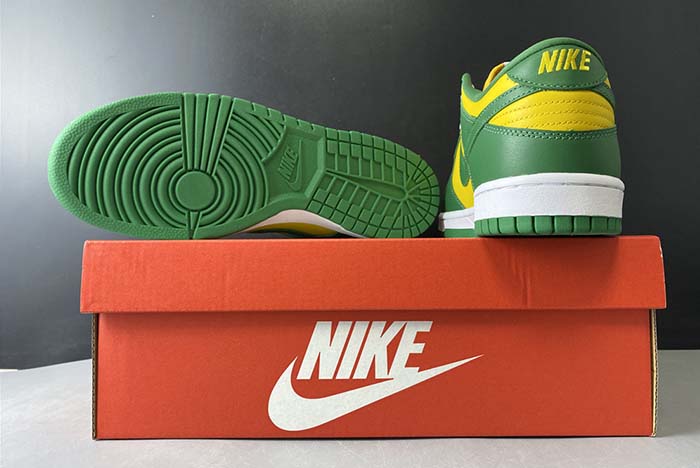 NIKE DUNK LOW SP "BRAZIL"