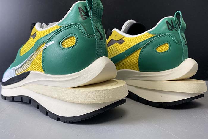 NIKE SACAI PEGASUA VAPORFLY "YELLOW GREEN"