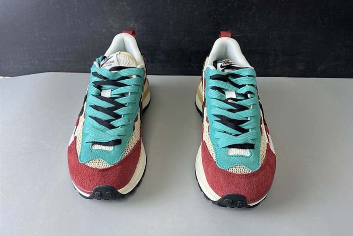 NIKE SACAI PEGASUS VAPORFLY "VILAIN RED"