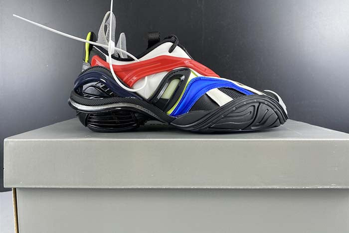 BALENCIAGA 20SS RUNWAY
