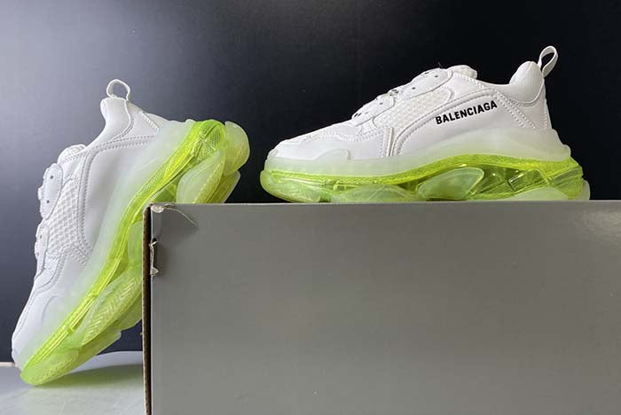 BALENCIAGA TRIPLE S TRAINERS CLEAR SOLE LIGHT GREEN