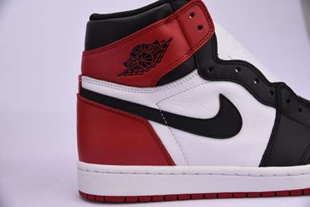 AIR JORDAN 1 HIGH OG "BLACK TOE"