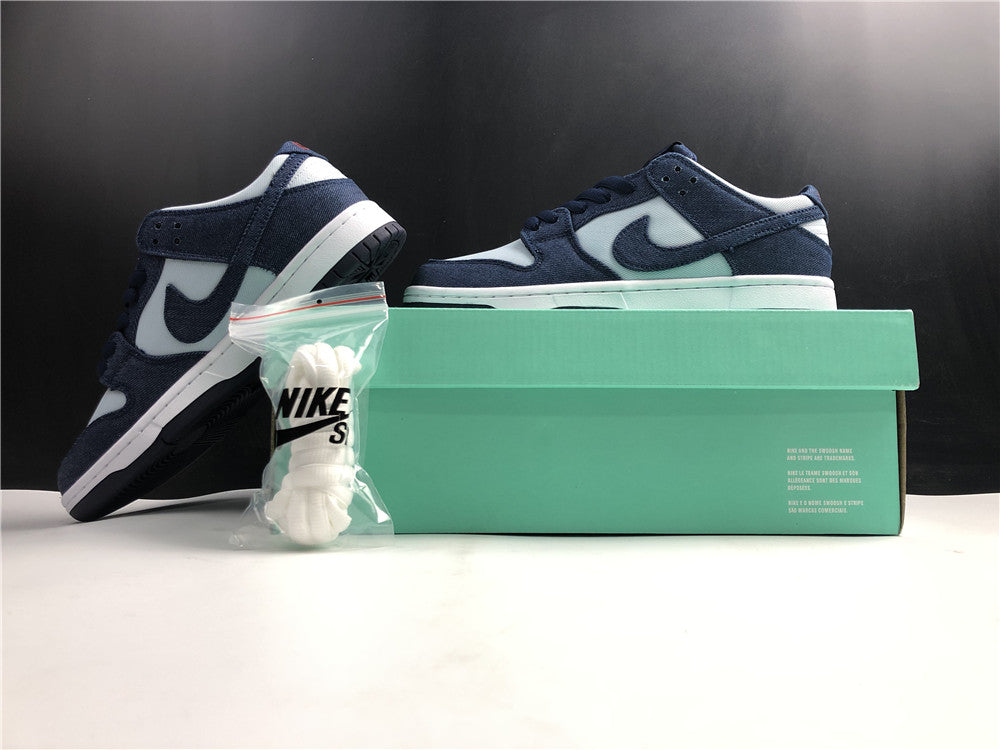 NIKE SB DUNK LOW "BINARY BLUE"