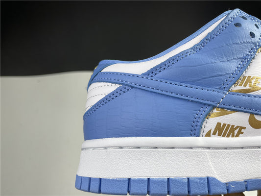 NIKE SB DUNK LOW "SUPREME STARS HYPER ROYAL"