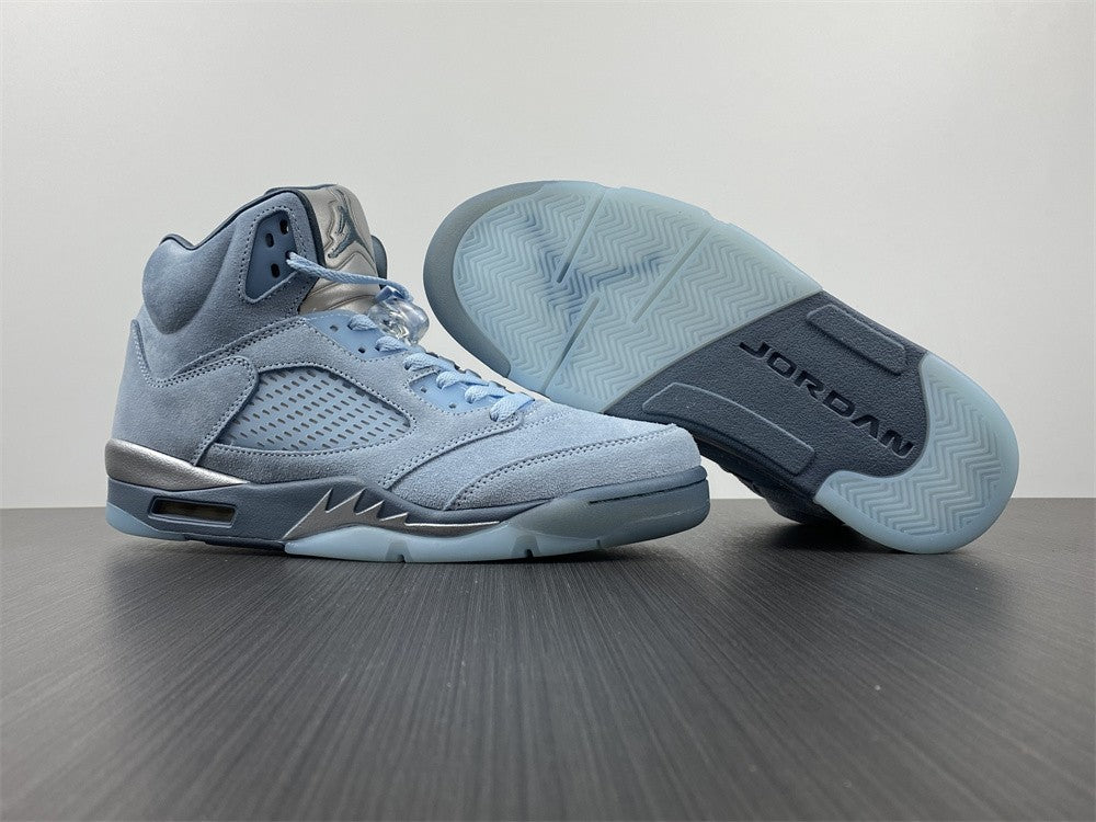 AIR JORDAN 5 RETRO "BLUEBIRD"