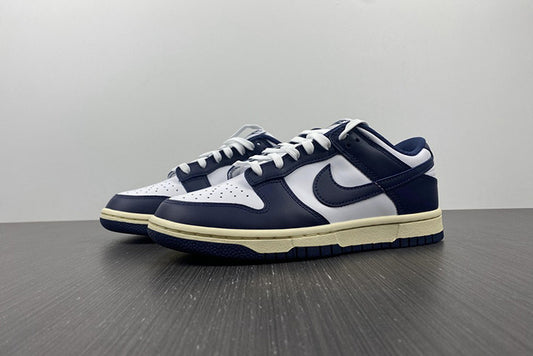 NIKE DUNK LOW VINTAGE NAVY (W)