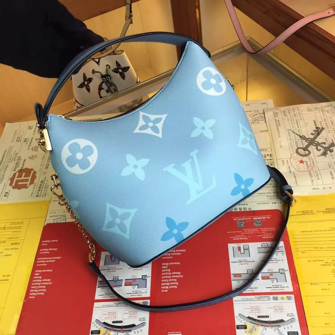 LOUIS VUITTON 24X22X13CM 2COLORS BY THE POOL MARSHMALLOW HOBO