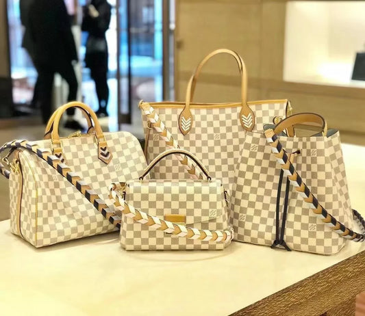 LOUIS VUITTON SPEEDY BANDOULIERE BAG