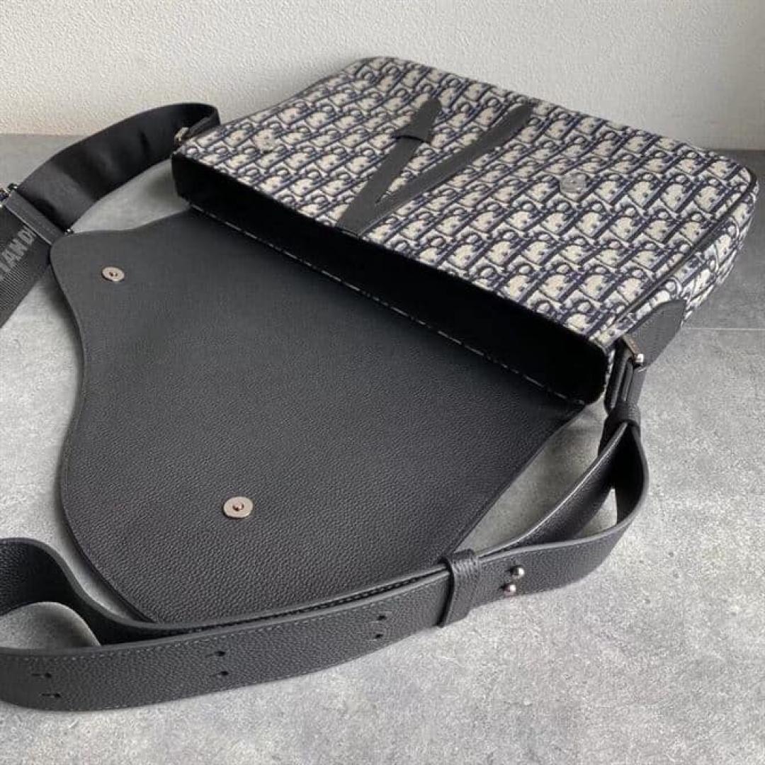 DIOR OBLIQUE JACQUARD AND BLACK GRAINED CALFSKIN BEIGE/BLACK