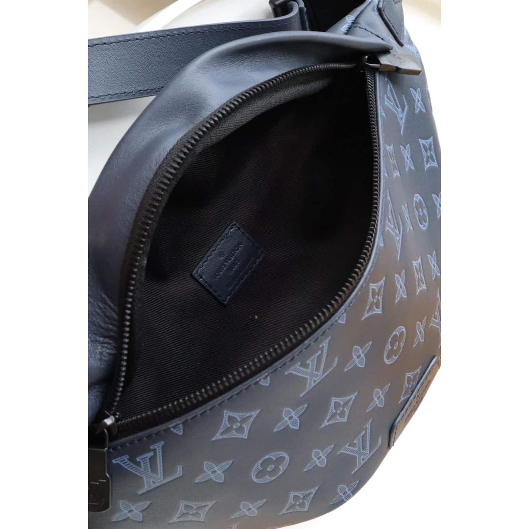LOUIS VUITTON DISCOVERY BUMBAG PM