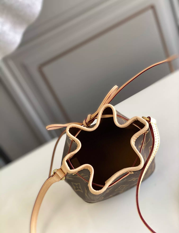 LOUIS VUITTON 15X13X9CM MINI NANO NOÉ