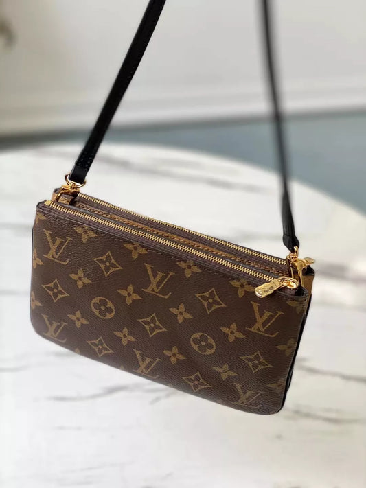 LOUIS VUITTON 20X12.5X3CM DOUBLE ZIP POCHETTE