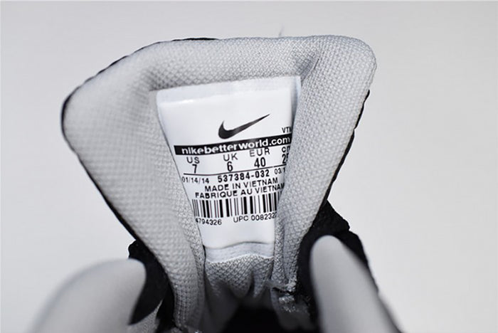 NIKE AIR MAX 90 ESSENTIAL "BLACK WHITE GREY WOLF"