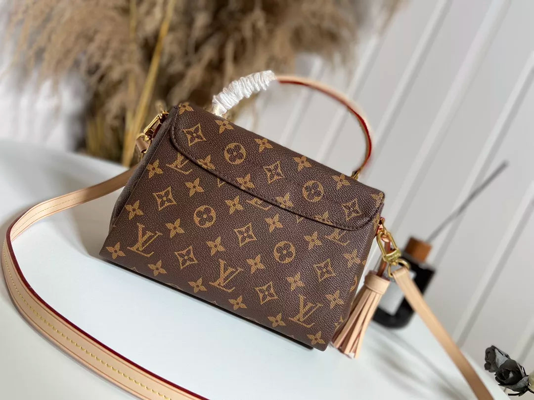 LOUIS VUITTON 24.5*24.2*9CM CROISETTE DAMIER