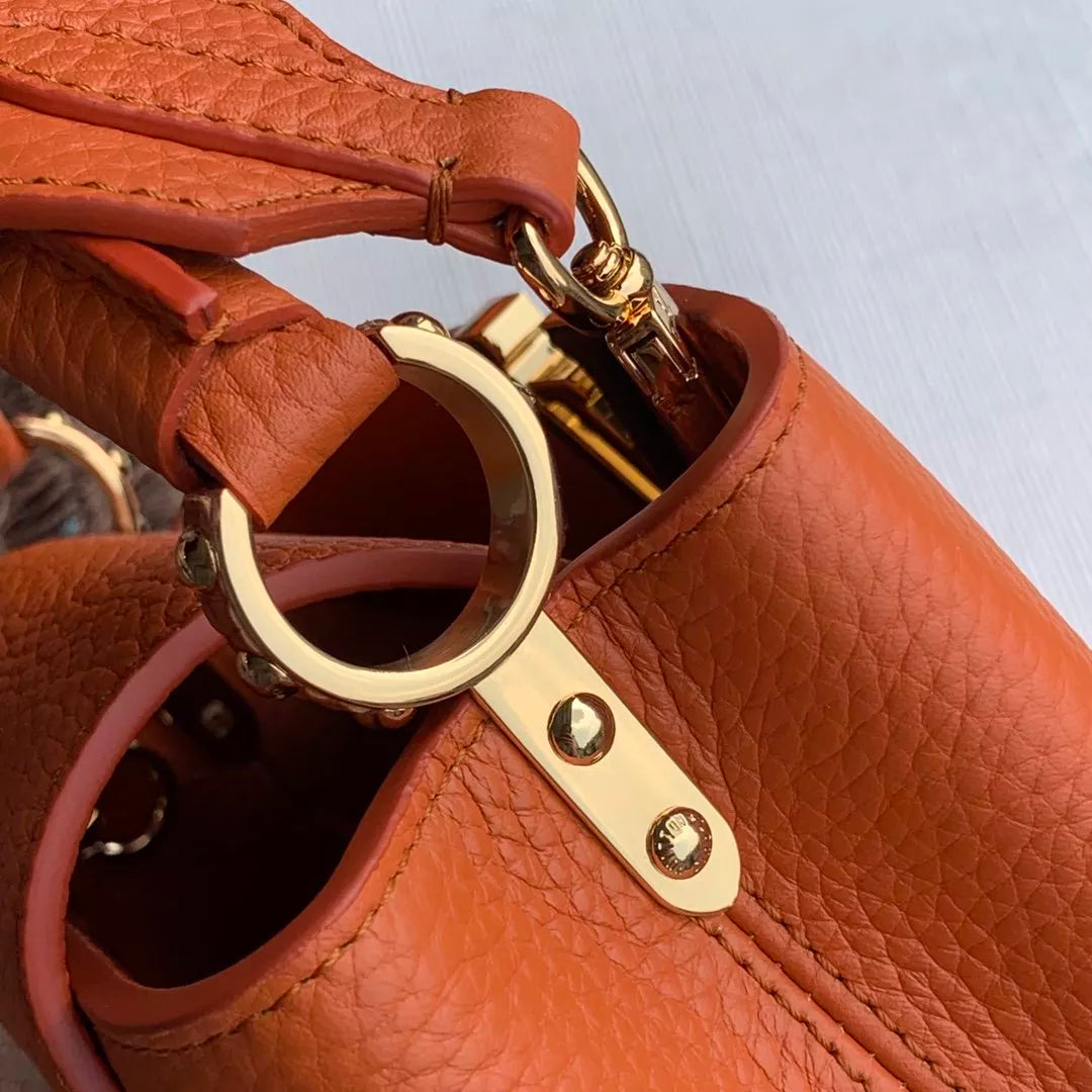 LOUIS VUITTON 21X 14X 8CM BAG