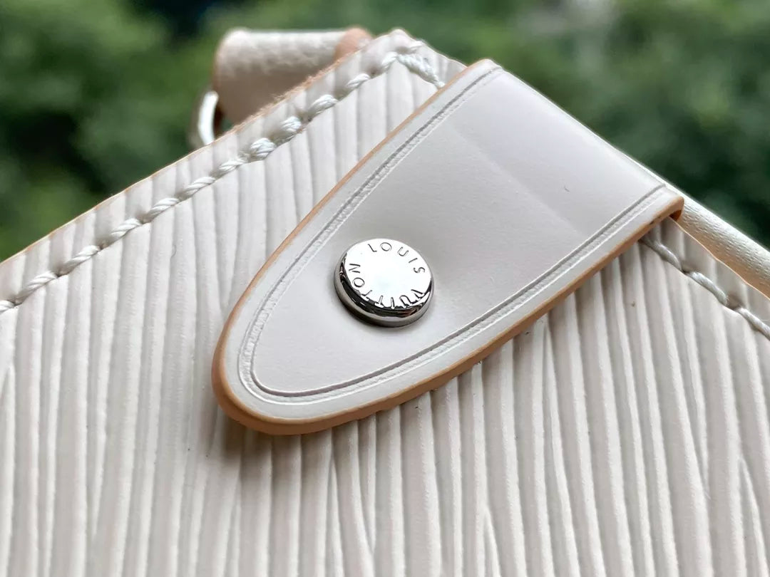 LOUIS VUITTON 27 X 19 X 11.5 CM GRENELLE TOTE BAG