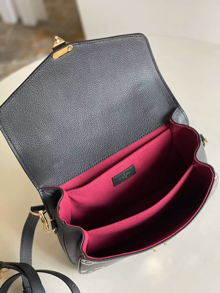 LOUIS VUITTON 25 X 19 X 9CM CRAFT POCHETTE METIS