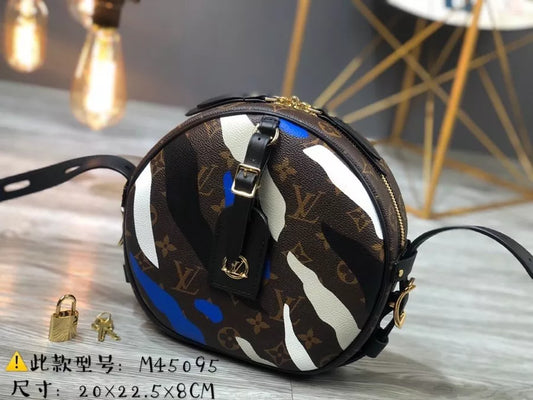 LOUIS VUITTON 20.0 X 22.5 X 8.0 CM BOITE CHAPEAU SOUPLE
