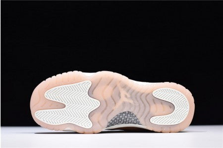 AIR JORDAN 11 RETRO LOW "ROSE GOLD (W)"