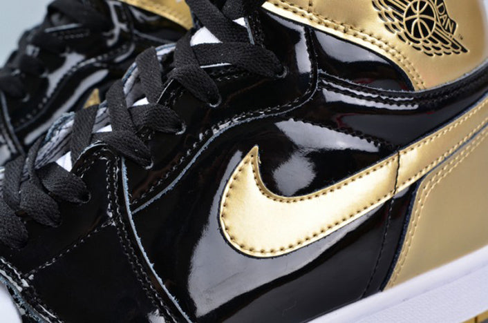 AIR JORDAN 1 RETRO "HIGH OG NRG COMPLEXCON"