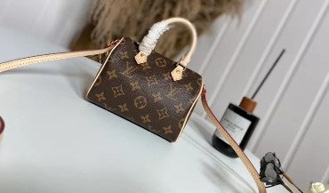 LOUIS VUITTON SPEEDY MONOGRAM
