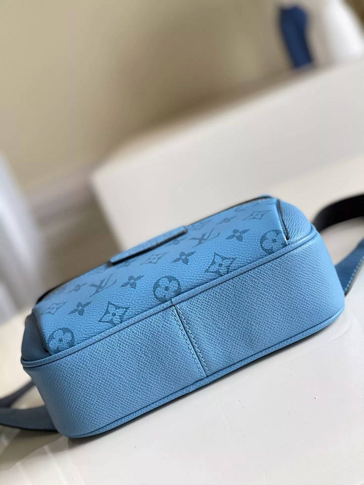LOUIS VUITTON 29.5X20X10.5CM/21×17×5CM OUTDOOR MONOGRAM TAÏGA