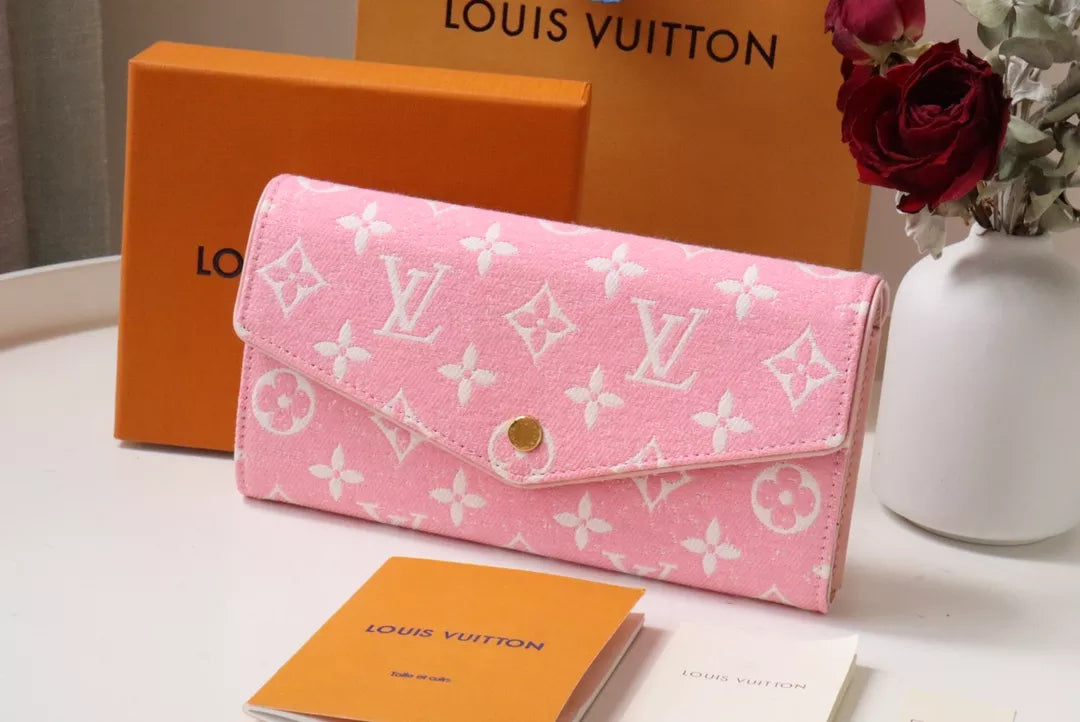 LOUIS VUITTON ZIPPY COIN PURSE & SARAH WALLET
