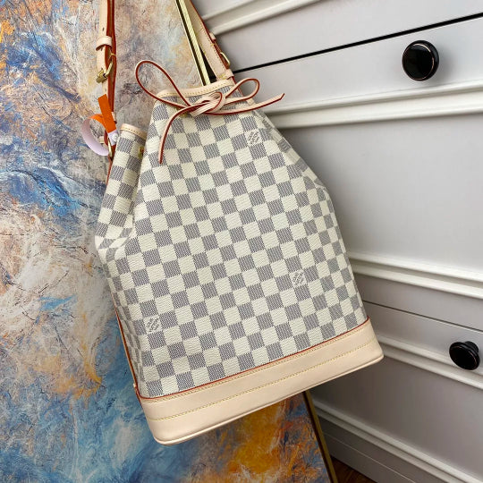 LOUIS VUITTON 26 X 34 X 19CM MONOGRAM NEONOE