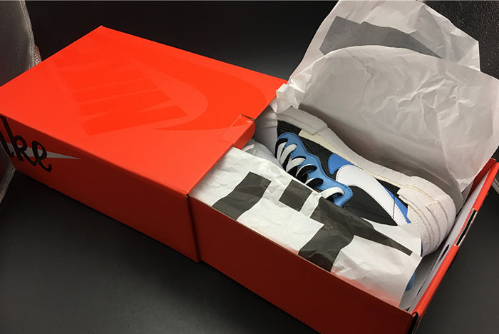 NIKE BLAZER HIGH SACAI WHITE BLACK LEGEND BLUE