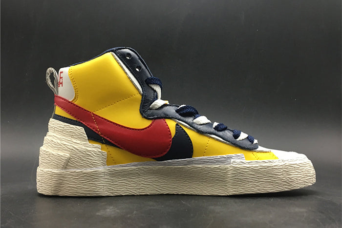 NIKE BLAZER HIGH SACAI SNOW BEACH