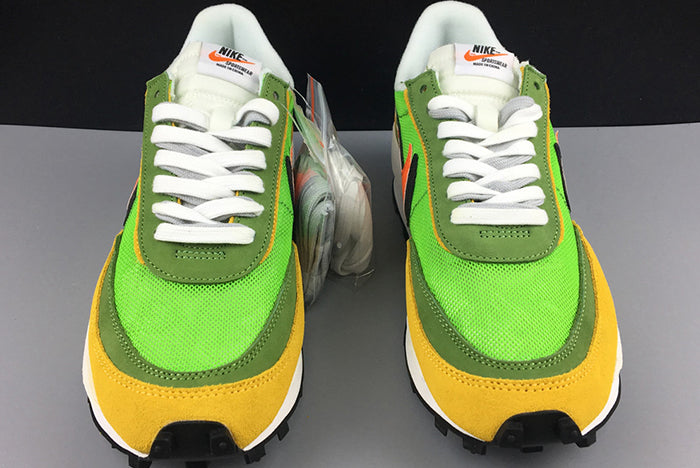 NIKE LDV WAFFLE SACAI "GREEN MULTI"