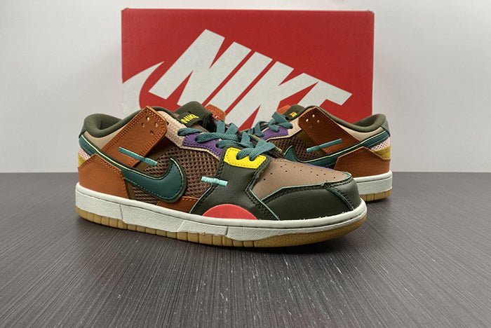 NIKE DUNK LOW "SCRAP ARCHEO BROWN"