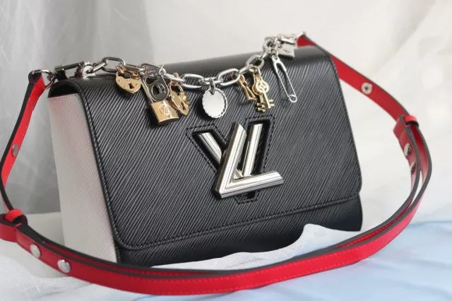 LOUIS VUITTON MM 23 X 18 X 8 CM 2COLORS