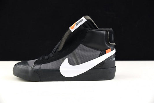 NIKE BLAZER OFF-WHITE BLACK