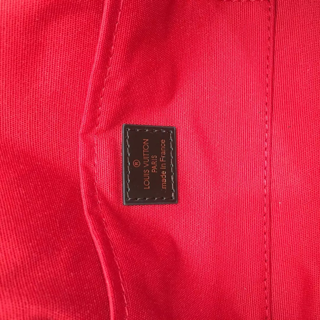 LOUIS VUITTON M40717 BAG
