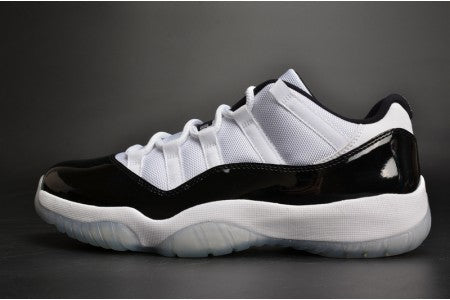 AIR JORDAN 11 RETRO LOW "CONCORD"