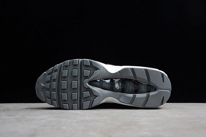 NIKE AIR MAX 95 SE "PULL TAB"