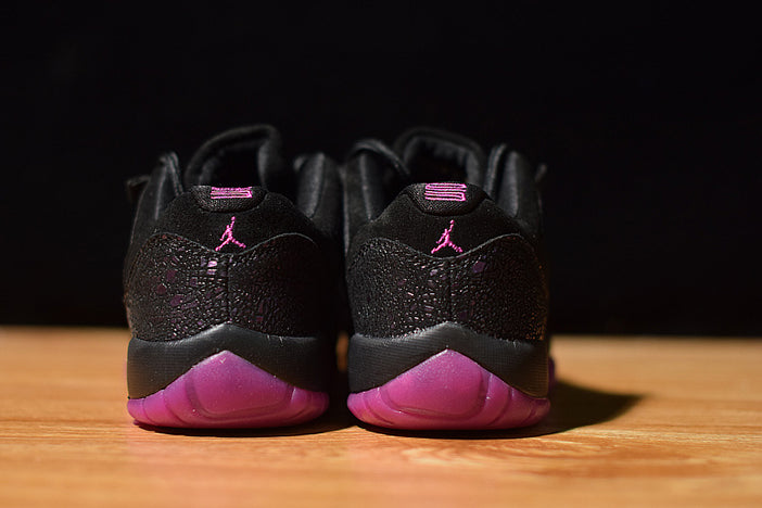 AIR JORDAN 11 "RTR L THINK 16"
