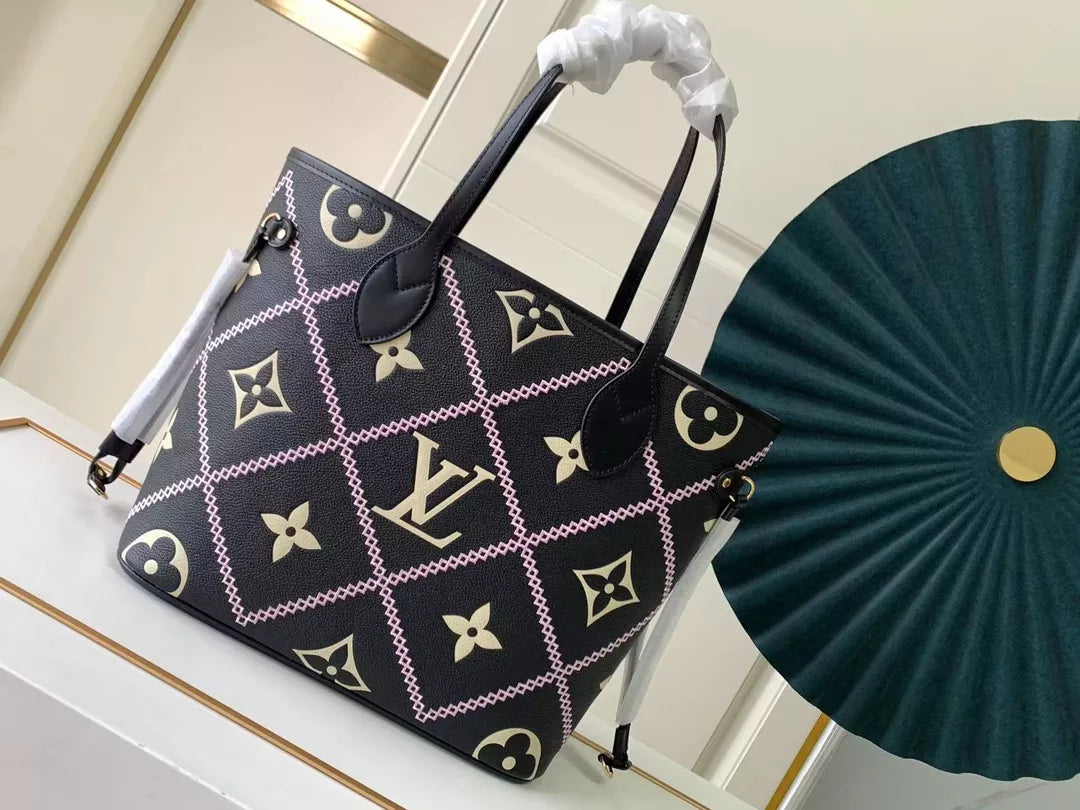 LOUIS VUITTON 31 X 28 X 14 CM 2022 SPRING NEVERFULL MONOGRAM EMPREINTE