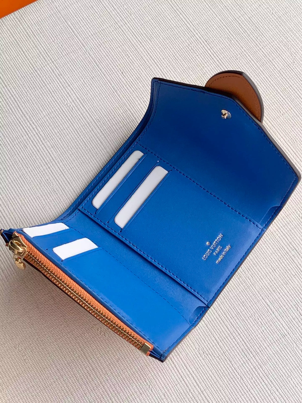 LOUIS VUITTON 12.0 X 9.0 X 2.5 CM PONT 9 BAG