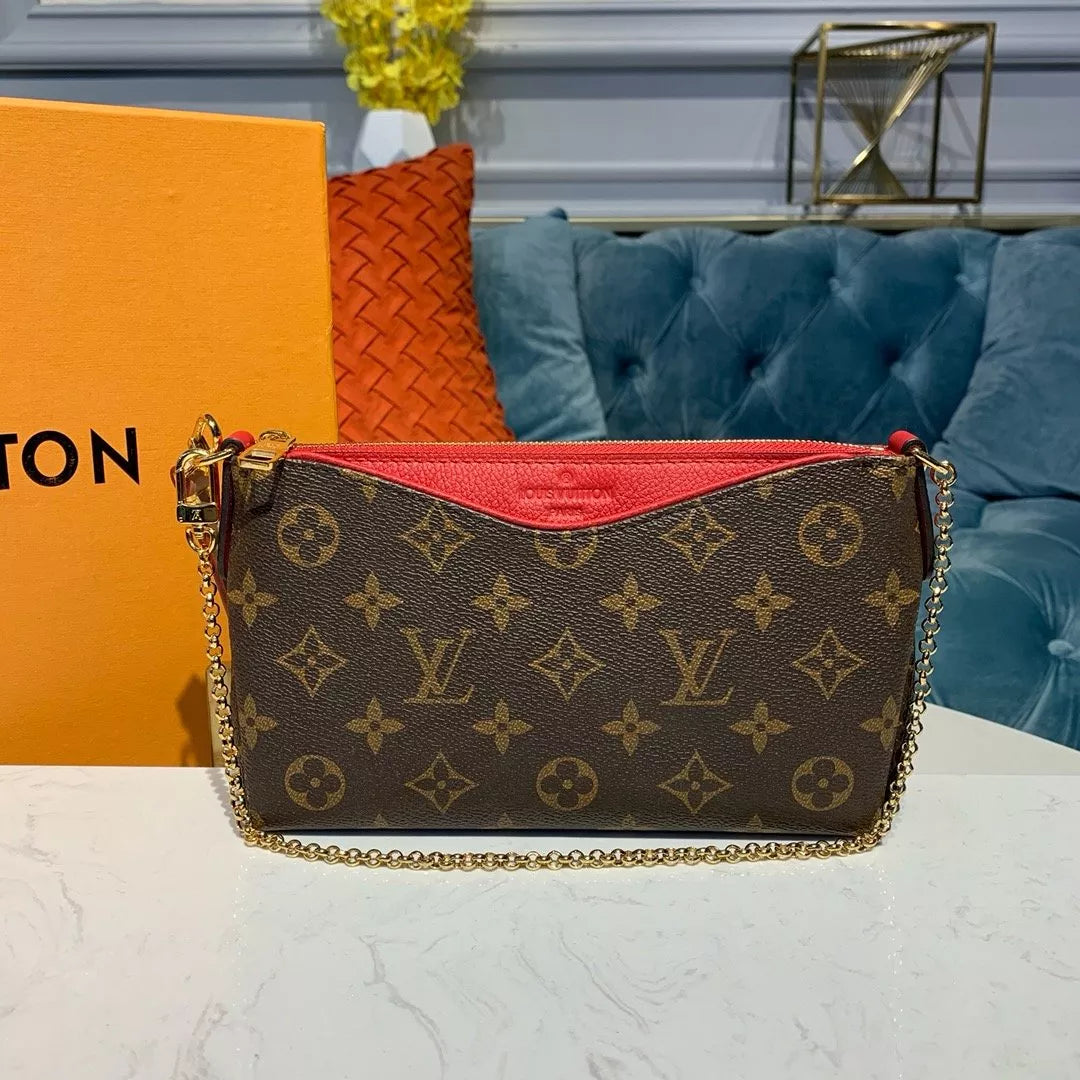 LOUIS VUITTON 23.0 X 13.0 X 5.0 CM PALLS CLUTH MONOGRAM