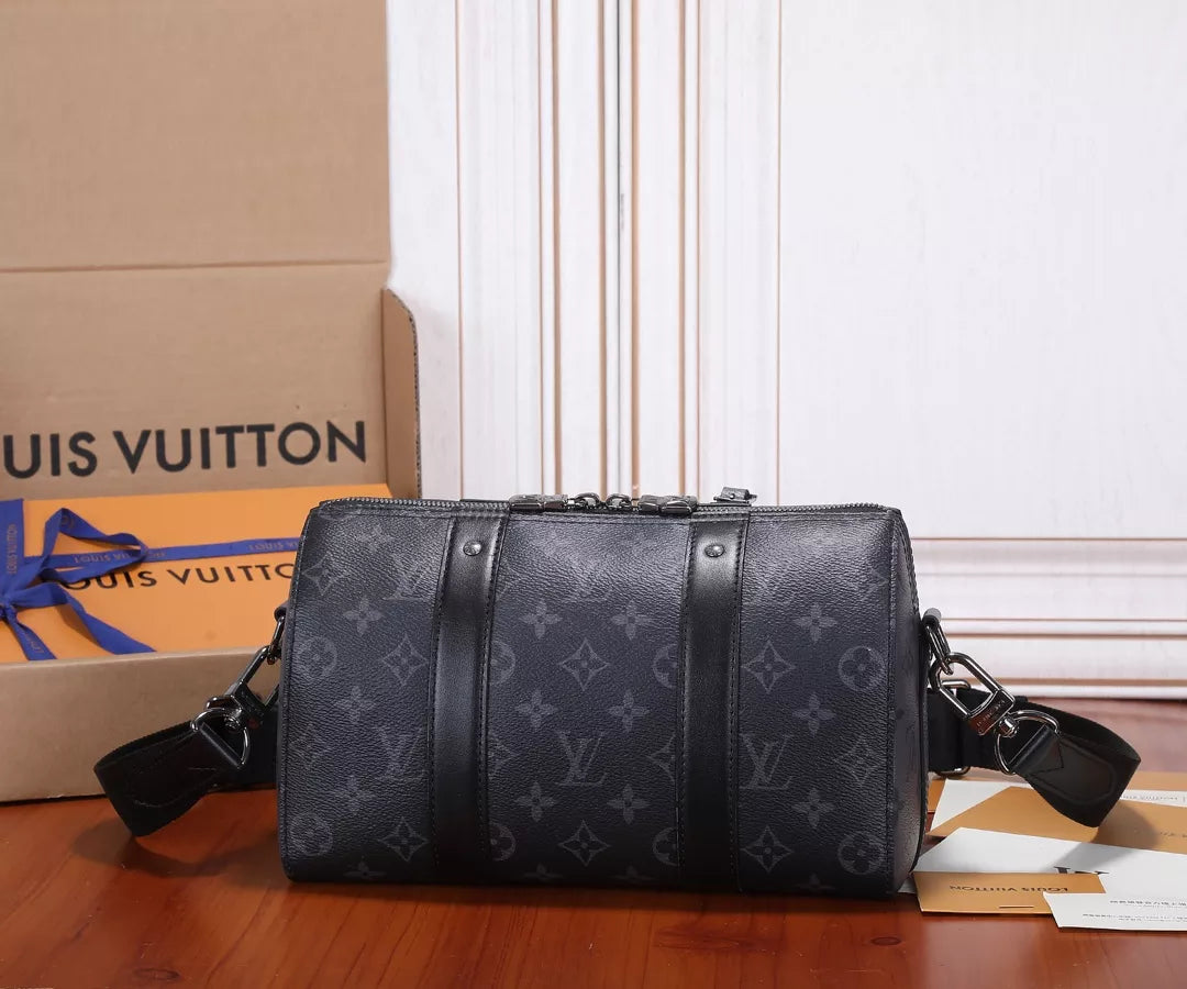 LOUIS VUITTON 27X17X13CM MONOGRAM ECLIPSE KEEPALL 27CM