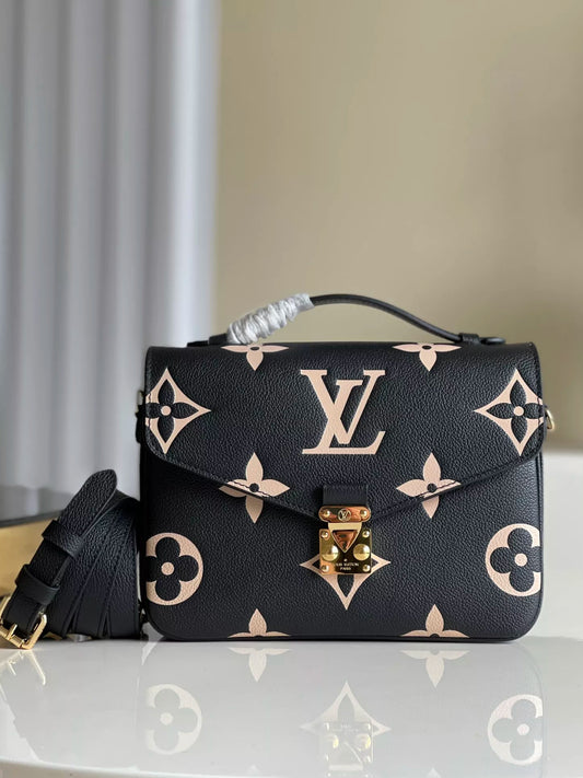 LOUIS VUITTON 25 X 19 X 9CM CRAFT POCHETTE METIS