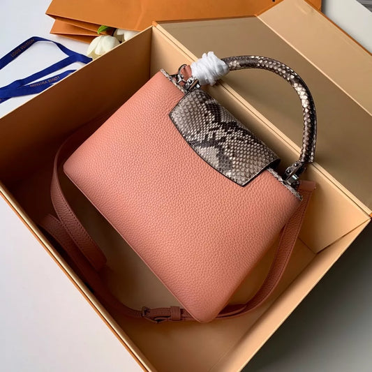 LOUIS VUITTON 27.0 X 18.0 X 9.0 CM 31.5X 20.0X 11.0CM CAPUCINES BB BAG