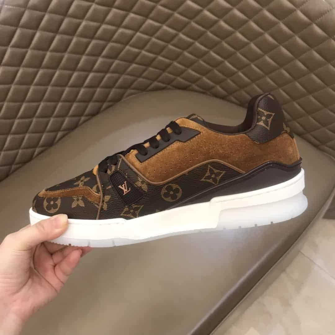 LOUIS VUITTON TRAINER SNEAKERS