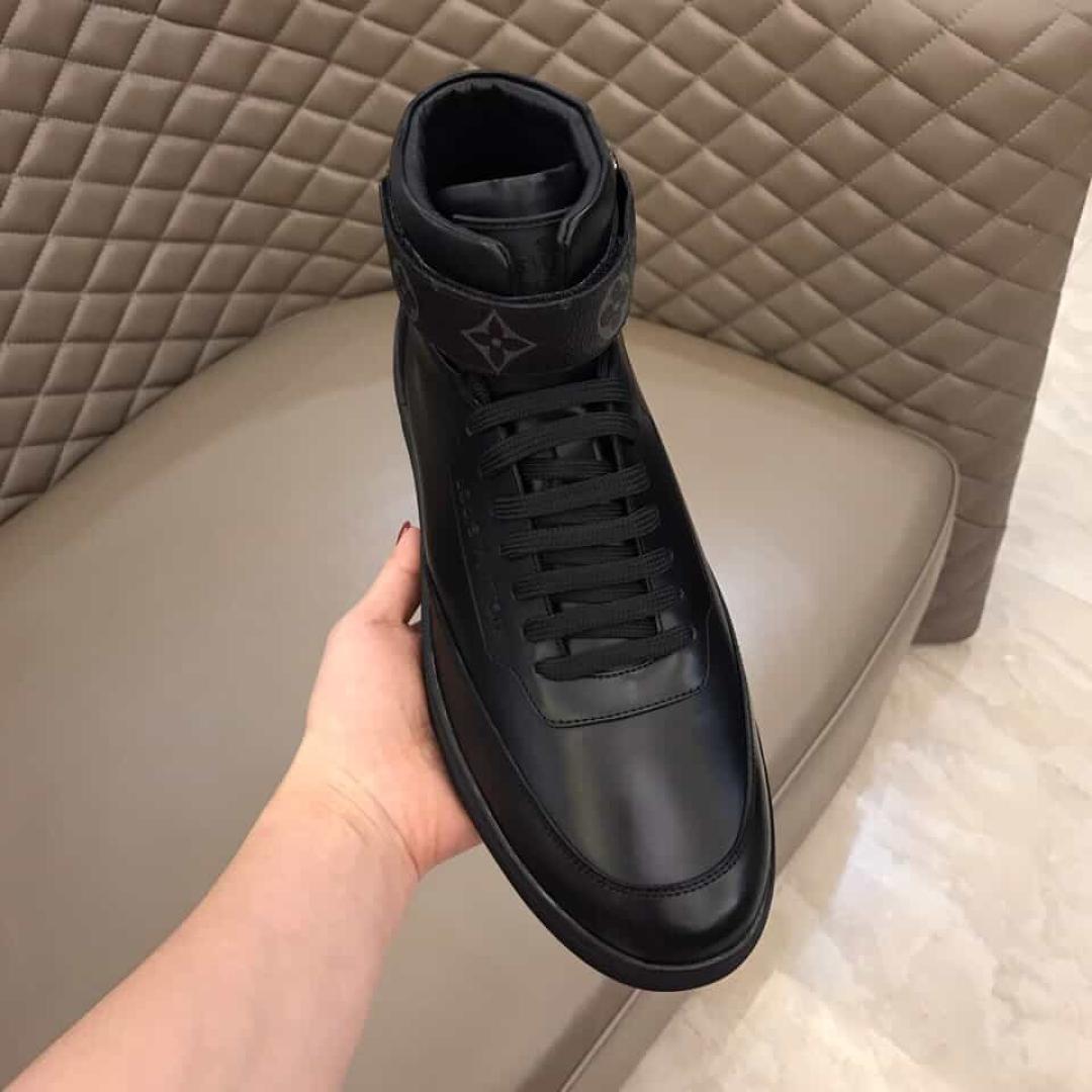 LOUIS VUITTON PASSENGER SNEAKER BOOT