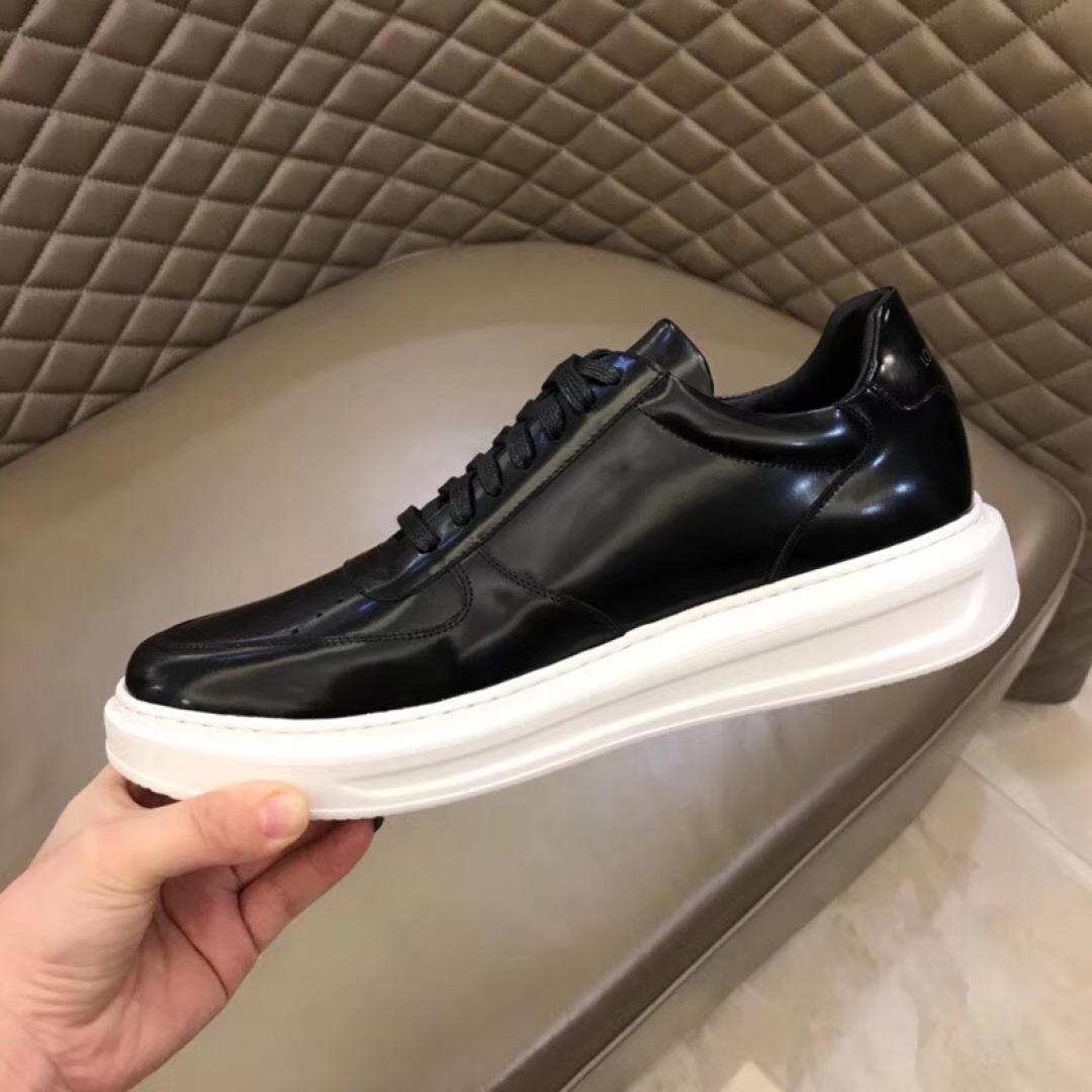 LOUIS VUITTON BEVERLY HILLS SNEAKER