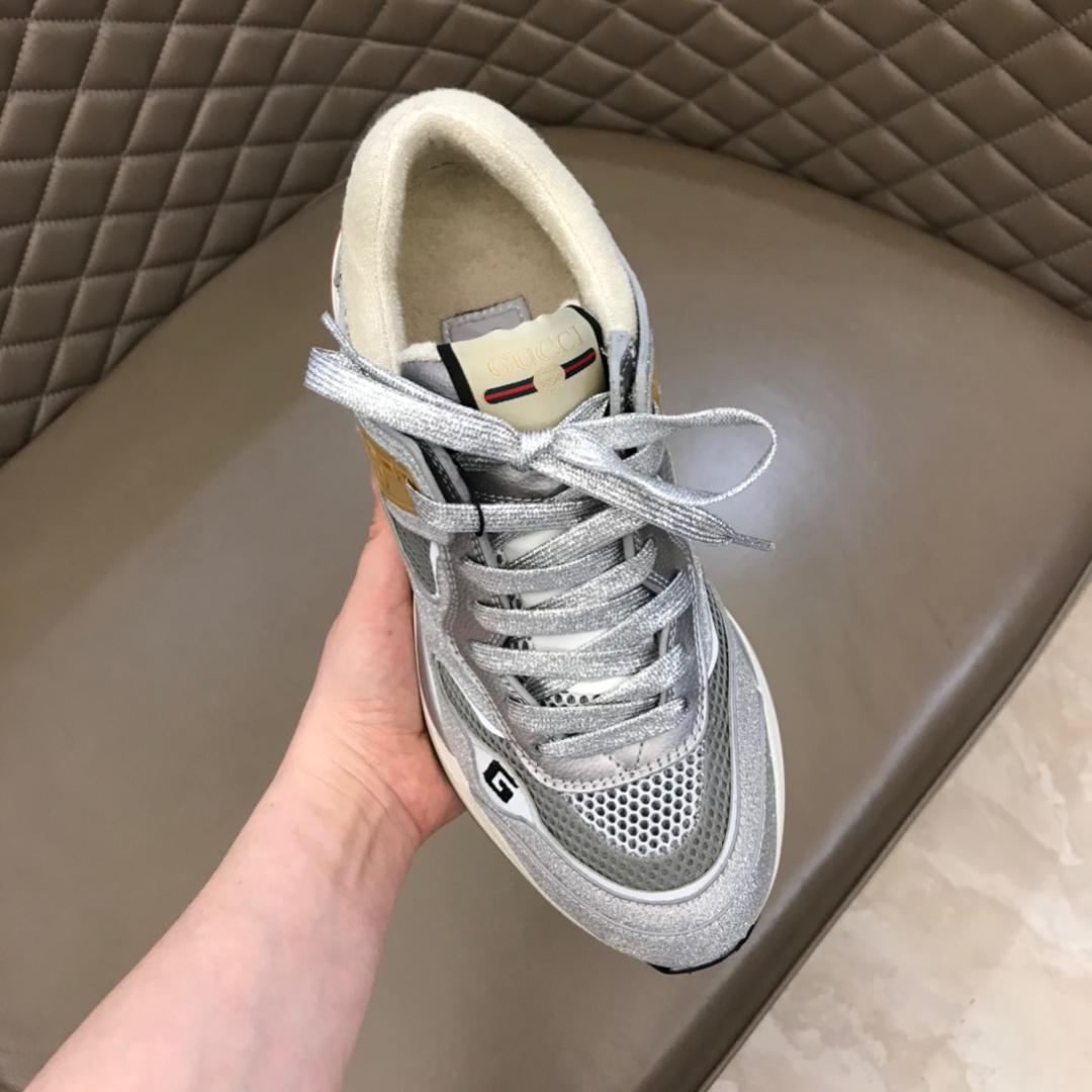 GUCCI ULTRAPACE LEATHER SNEAKERS